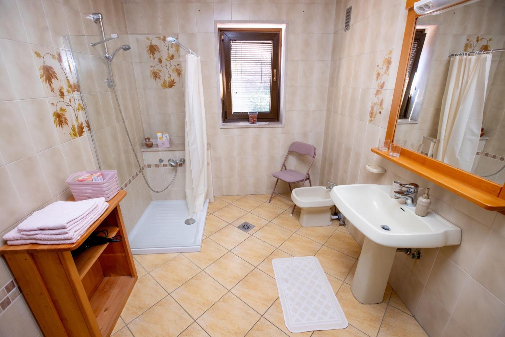 Guesthouse Sanabor Postojna Exteriér fotografie